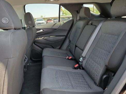 Used 2024 Chevrolet Equinox LT w/ LPO, Floor Liner Package FWD image 8