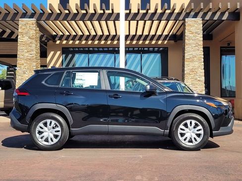 New 2026 Toyota Corolla Cross L image 4