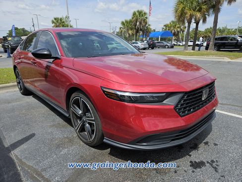 Used 2025 Honda Accord Sport image 5