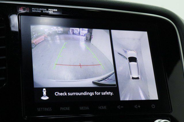 Used 2020 Mitsubishi Outlander GT AWD/4WD image 17