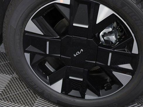 Certified 2026 Kia Sportage SX image 8