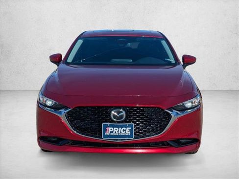 Used 2025 MAZDA MAZDA3 s FWD image 2