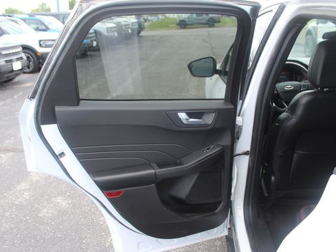 Used 2023 Ford Escape ST-Line w/ Tech Pack #1 AWD/4WD image 18