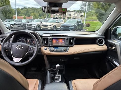 Used 2017 Toyota RAV4 Limited w/ Advanced Technology Package AWD/4WD image 12