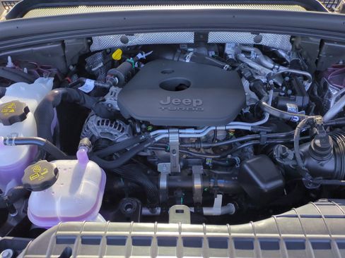 New 2026 Jeep Grand Cherokee Limited image 22