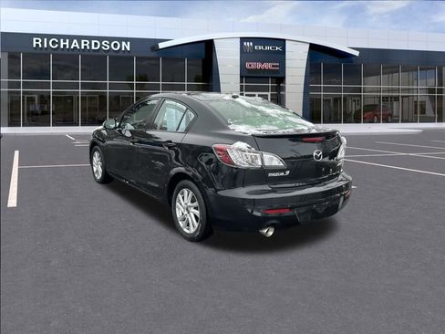 Used 2013 MAZDA MAZDA3 i Grand Touring image 3