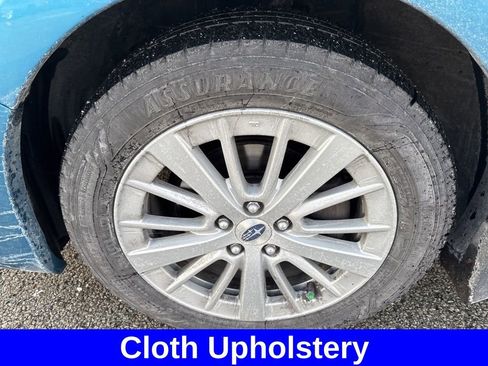 Used 2018 Subaru Impreza 2.0i Premium image 11
