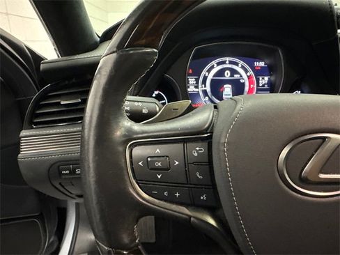 Used 2021 Lexus LS 500 w/ Interior Upgrade Package image 15