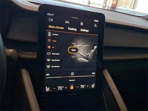 Used 2022 Polestar Polestar 2 Long Range Dual Motor w/ Performance Package image 19