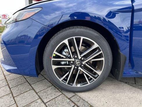 New 2026 Toyota Camry XLE AWD/4WD image 18