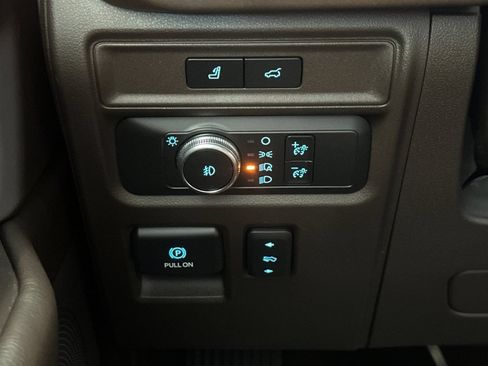 Used 2022 Ford Expedition Max King Ranch AWD/4WD image 33
