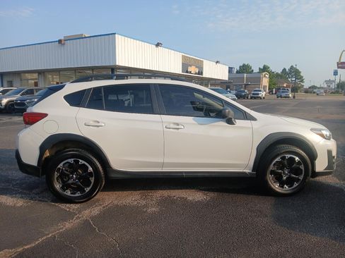 Used 2023 Subaru Crosstrek 2.0i AWD/4WD image 7