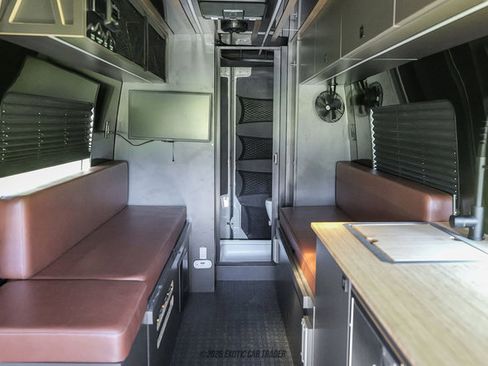 Used 2024 Mercedes-Benz Sprinter 2500 image 27