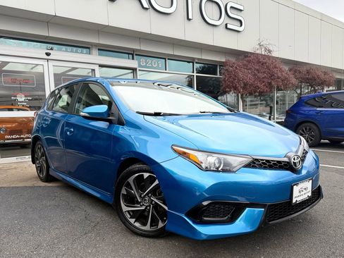 Used 2017 Toyota Corolla iM w/ Carpet Mat Package image 1