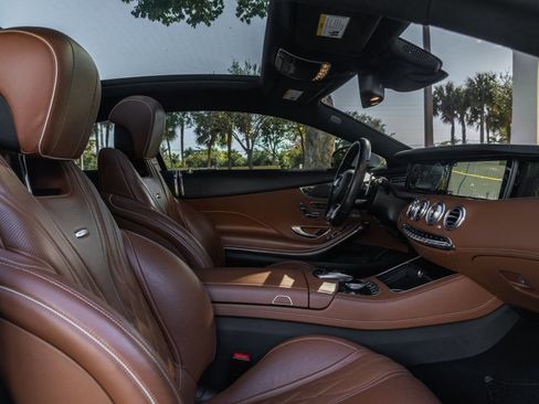 Used 2015 Mercedes-Benz S 63 AMG 4MATIC Coupe image 24