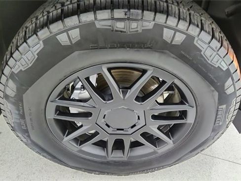 Used 2024 Tesla Cybertruck AWD Crew Cab image 52