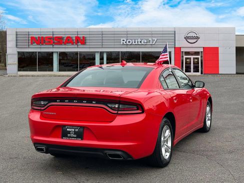 Used 2023 Dodge Charger SXT image 4