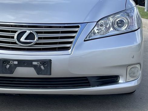 Used 2011 Lexus ES 350 FWD image 7