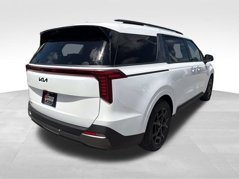 New 2026 Kia Carnival SX Prestige FWD image 7