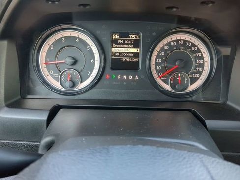 Used 2024 RAM 1500 Classic SLT image 31