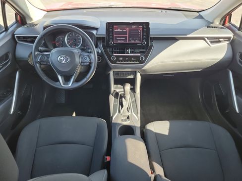 Used 2022 Toyota Corolla Cross LE image 13