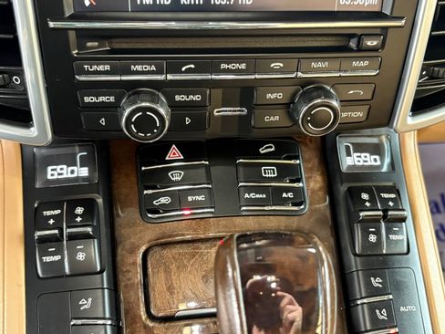 Used 2016 Porsche Cayenne GTS image 51