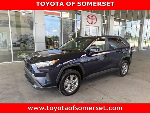 Certified 2025 Toyota RAV4 XLE AWD/4WD image 1