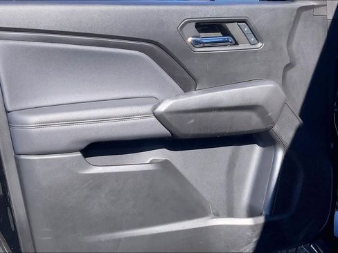 Used 2024 GMC Canyon Elevation w/ Elevation Premium Package image 22