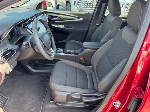 Used 2022 Chevrolet Bolt EUV LT FWD image 12