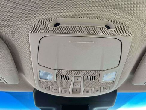 Used 2019 Lincoln Nautilus Reserve FWD image 24