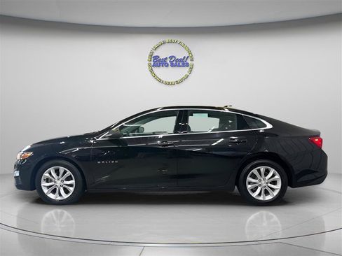 Used 2023 Chevrolet Malibu LT FWD image 2