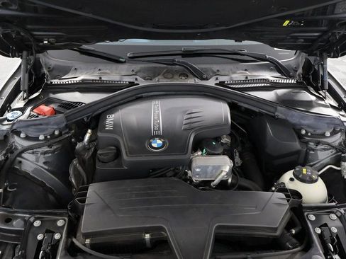 Used 2018 BMW 320i Sedan image 13