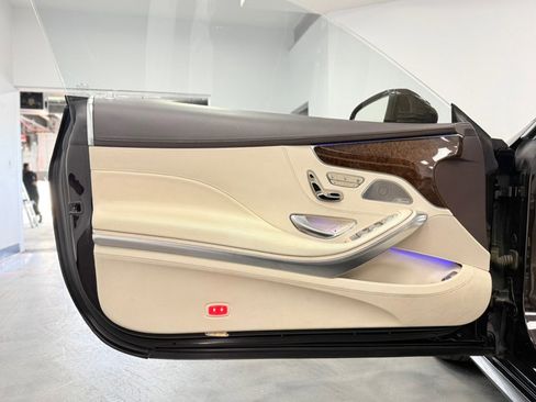 Used 2015 Mercedes-Benz S 550 4MATIC Coupe w/ Premium 1 Package image 31