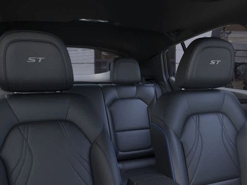 New 2026 Buick Envista Sport Touring image 24