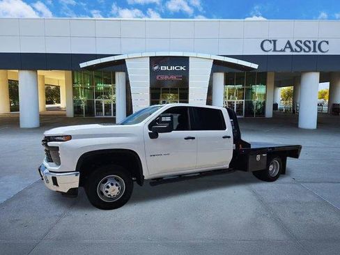 Used 2025 Chevrolet Silverado 3500 W/T w/ WT Convenience Package AWD/4WD image 5