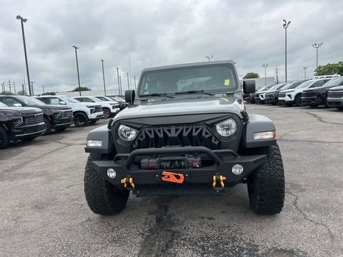 Used 2023 Jeep Wrangler Sport AWD/4WD image 8