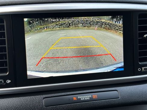 Used 2021 Kia Sportage LX image 17