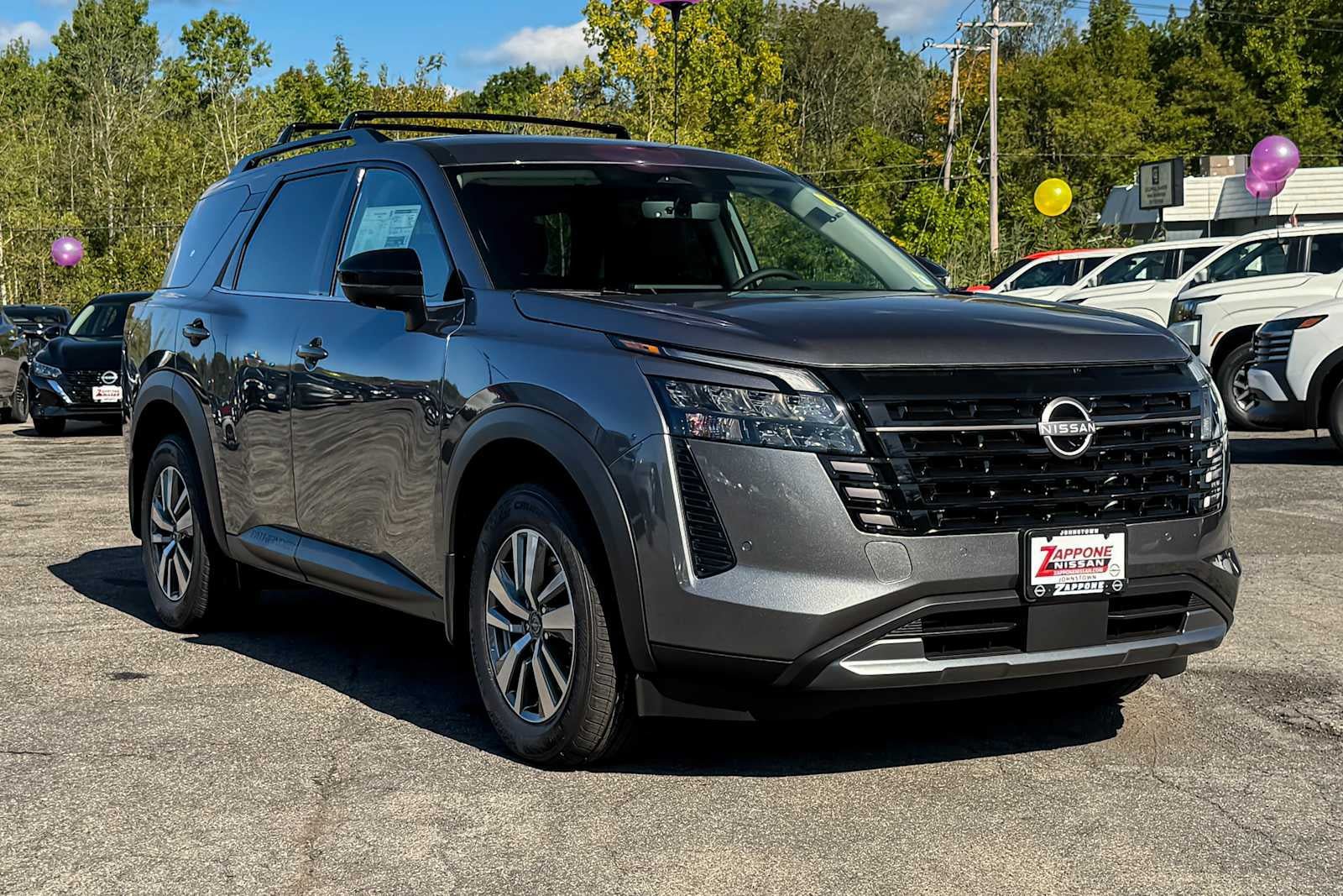 New 2026 Nissan Pathfinder SL AWD/4WD image 1