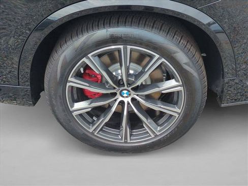 New 2026 BMW X5 xDrive50e w/ M Sport Package AWD/4WD image 10