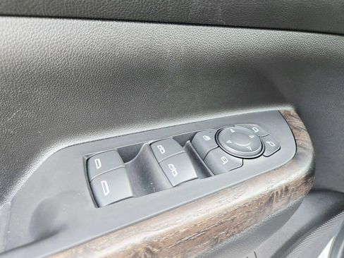Used 2023 GMC Acadia Denali w/ Denali Ultimate Package AWD/4WD image 41
