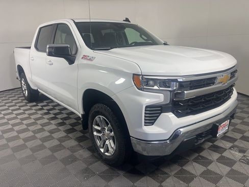 New 2026 Chevrolet Silverado 1500 LT image 1