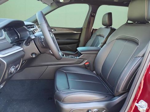 New 2025 Jeep Grand Cherokee L Limited w/ Luxury Tech Group II image 18