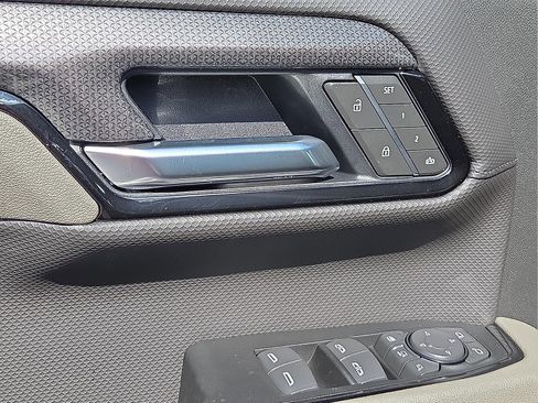 New 2026 Chevrolet Silverado 2500 ZR2 image 12