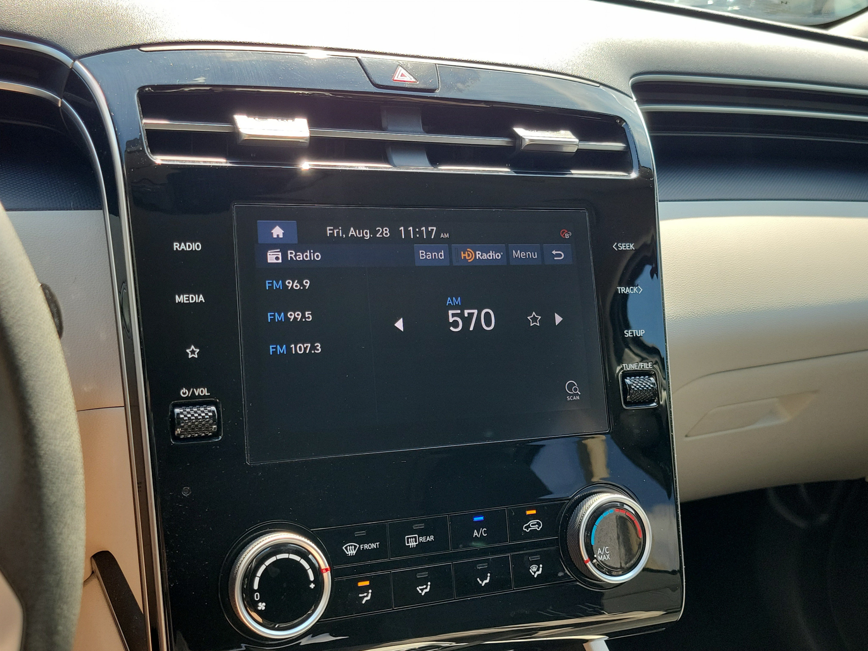 Used 2023 Hyundai Tucson SEL FWD image 24