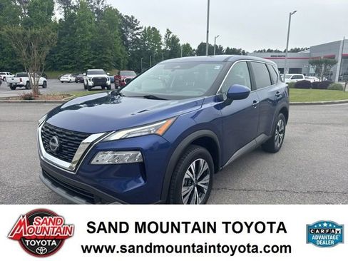 Used 2023 Nissan Rogue SV AWD/4WD image 7