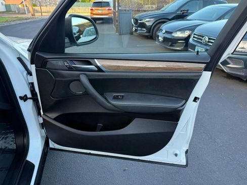 Used 2016 BMW X3 xDrive28i image 15