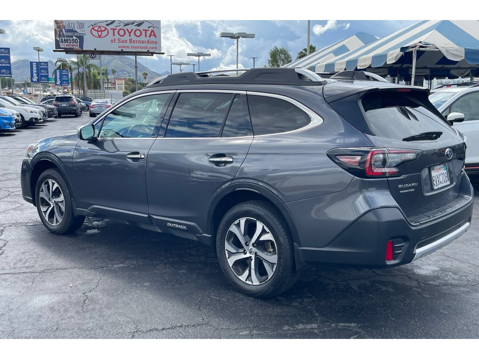 Used 2021 Subaru Outback Touring XT AWD/4WD image 3