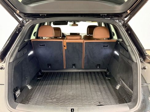 Used 2023 Audi Q5 2.0T Premium Plus w/ Premium Plus Package image 6