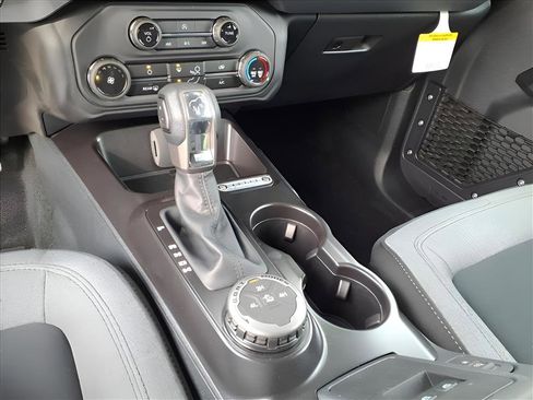 New 2025 Ford Bronco 2-Door image 12