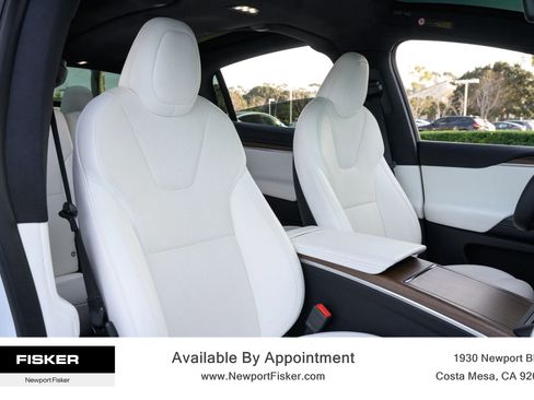 Used 2022 Tesla Model X image 36